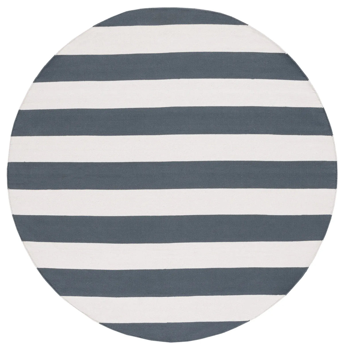 Safavieh Montauk 5'-0" x 5'-0" Rug in Grey / Ivory