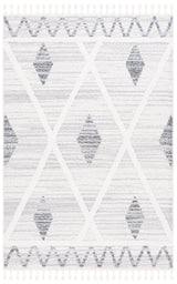 Safavieh Moroccan Tassel Shag 4'-0" x 6'-0" Rug in Beige / Grey