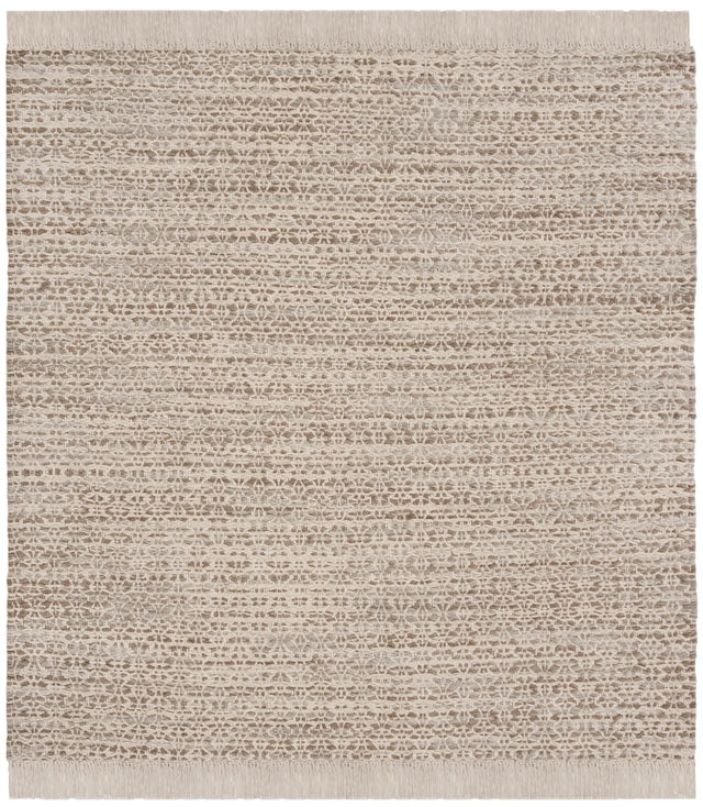 Safavieh Boston 6'-0" x 6'-0" Rug in Beige / Ivory