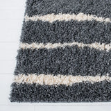 Safavieh Venus Shag 600 4'-0" x 6'-0" Rug in Dark Grey / Ivory