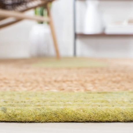 Safavieh Braided 5'-0" x 7'-0" Rug in Green / Natural