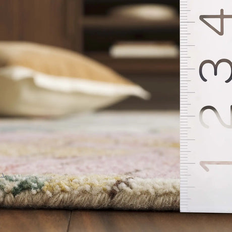 Safavieh Jardin 4'-0" x 6'-0" Rug in Ivory / Pink