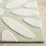 Safavieh Safavieh Kids 4'-0" x 6'-0" Rug in Sage / Ivory