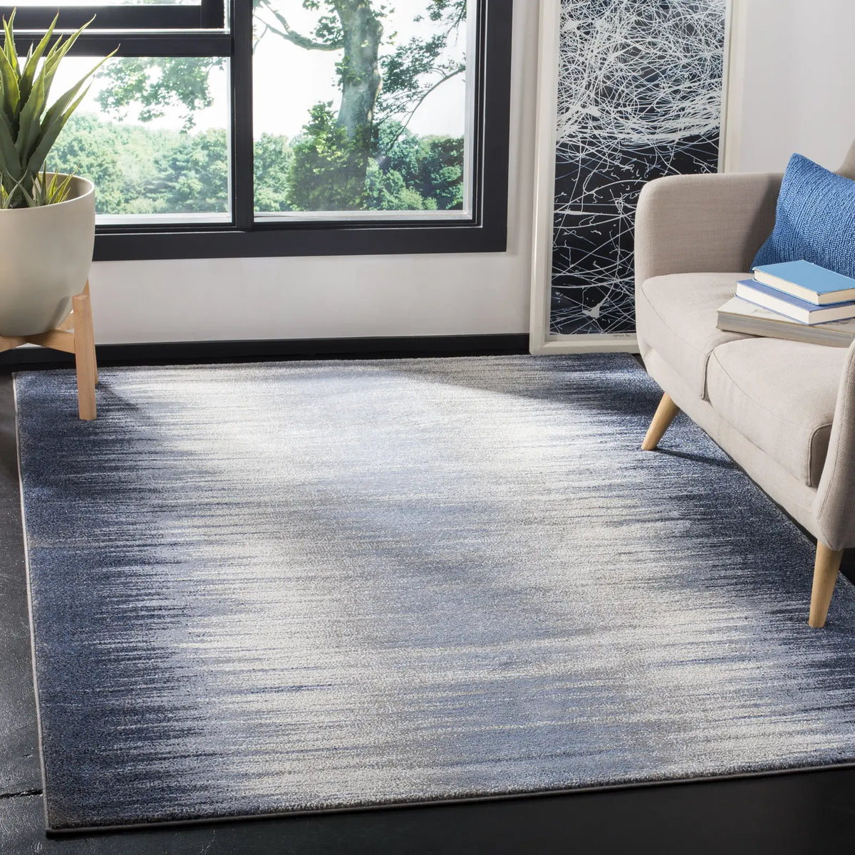 Safavieh Galaxy 5'-3" x 7'-6" Rug in Blue / Navy