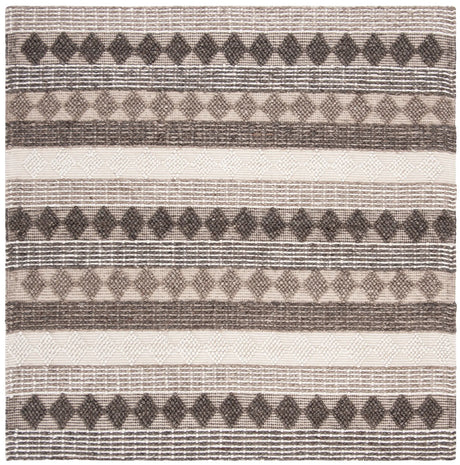 Safavieh Natura 6'-0" x 6'-0" Rug in Grey / Ivory