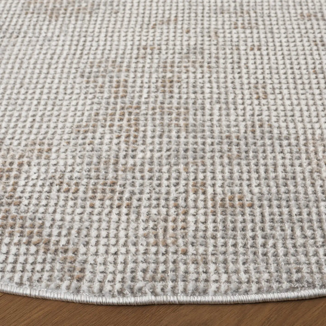 Safavieh Hanna 6'-7" x 6'-7" Rug in Taupe / Grey