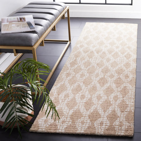 Safavieh Abstract 2'-3" x 8'-0" Rug in Beige / Ivory