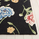 Safavieh Chelsea 4'-0" x 6'-0" Rug in Black / Red