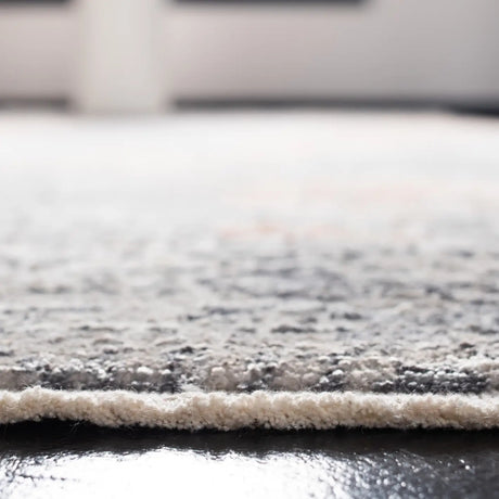 Safavieh Dream 4'-0" x 6'-0" Rug in Grey / Multi
