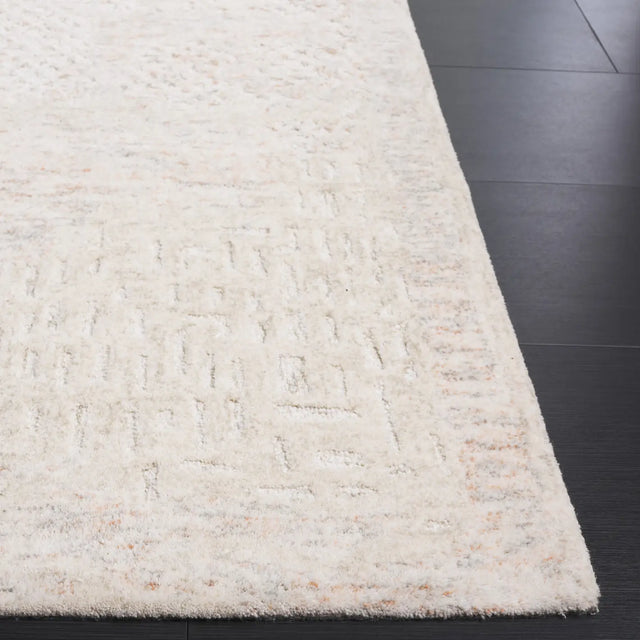 Safavieh Harvest 4'-0" x 6'-0" Rug in Rust / Beige