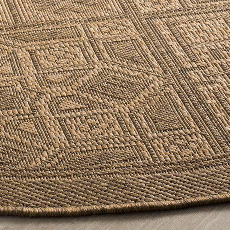 Safavieh Courtyard 6'-7" x 6'-7" Rug in Gold / Natural