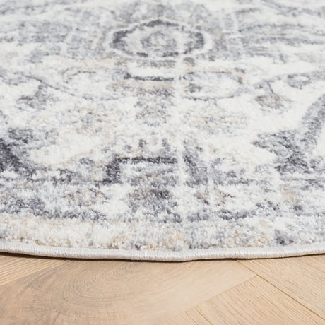 Safavieh Opal 6'-7" x 6'-7" Rug in Grey / Ivory