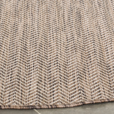 Safavieh Courtyard 5'-3" x 5'-3" Rug in Brown / Beige