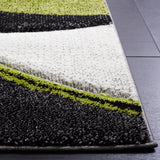 Safavieh Hollywood 4'-0" x 6'-0" Rug in Grey / Green