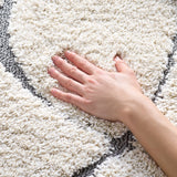 Safavieh Florida Shag 4'-0" x 6'-0" Rug in Cream / Grey