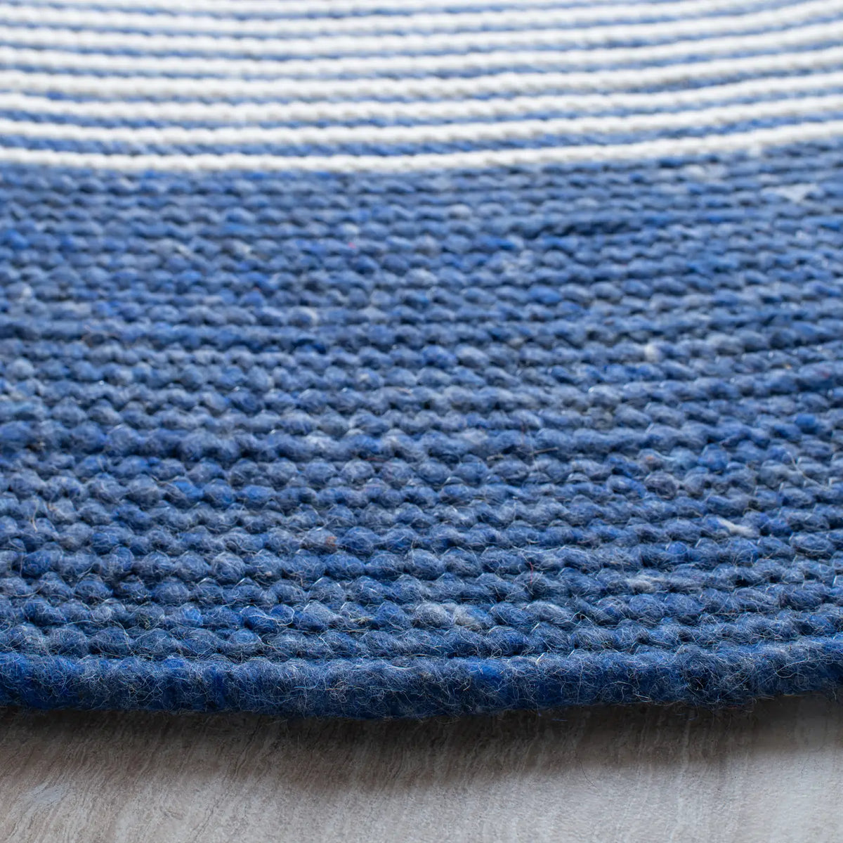 Safavieh Braided 5'-0" x 5'-0" Rug in Navy / Ivory