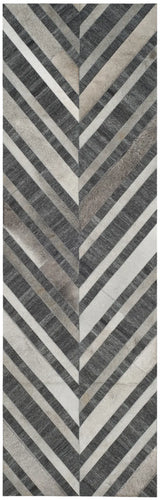 Safavieh Studio Leather 2'-3" x 7'-0" Rug in Ivory / Dark Grey