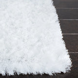 Safavieh Shag 4'-0" x 6'-0" Rug in Ivory