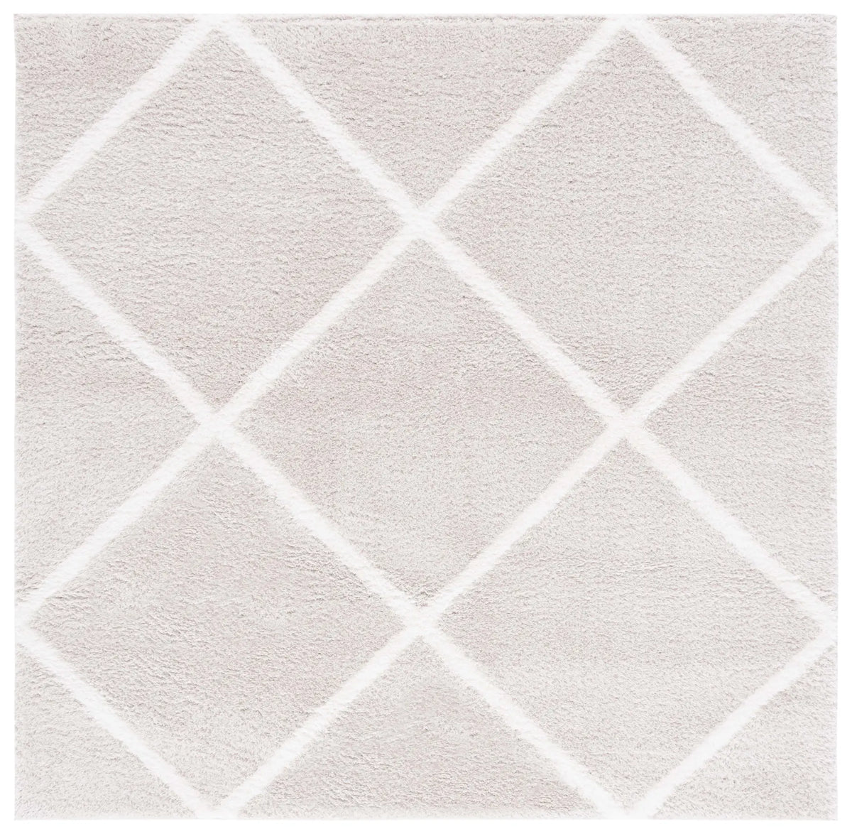 Safavieh Tahoe Shag 6'-7" x 6'-7" Rug in Silver / White