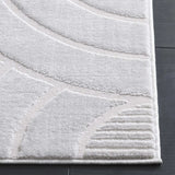 Safavieh Saylor 100 5'-5" x 7'-7" Rug in Ivory