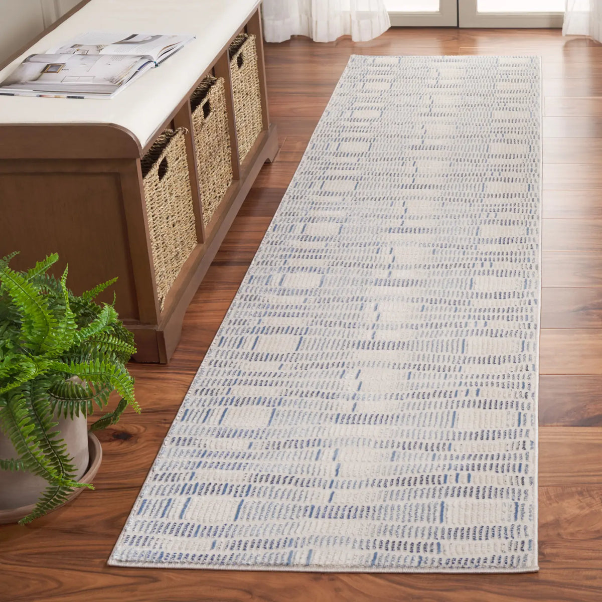 Safavieh Prestige 2'-3" x 8'-0" Rug in Beige / Blue