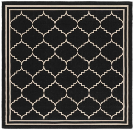 Safavieh Courtyard 6'-7" x 6'-7" Rug in Black / Creme