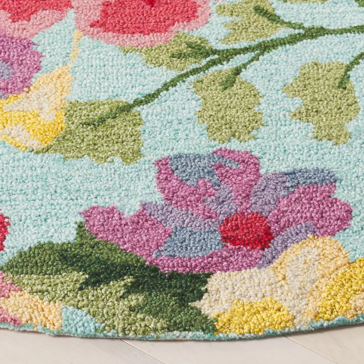 Safavieh Easy Care 6'-0" x 6'-0" Rug in Blue / Pink