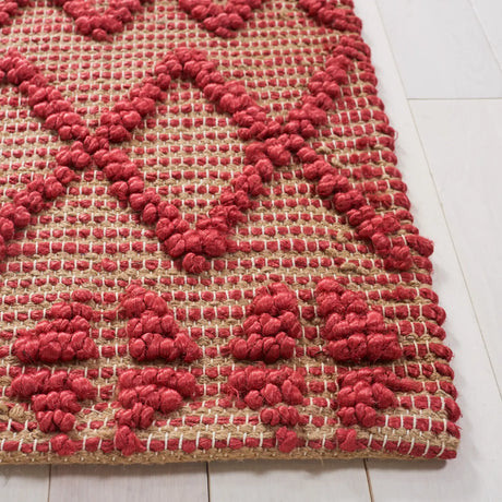 Safavieh Natural Fiber 4'-0" x 6'-0" Rug in Red / Natural