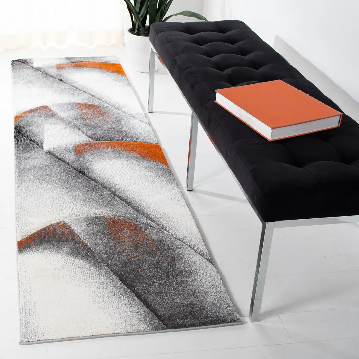 Safavieh Hollywood 2'-3" x 8'-0" Rug in Grey / Orange