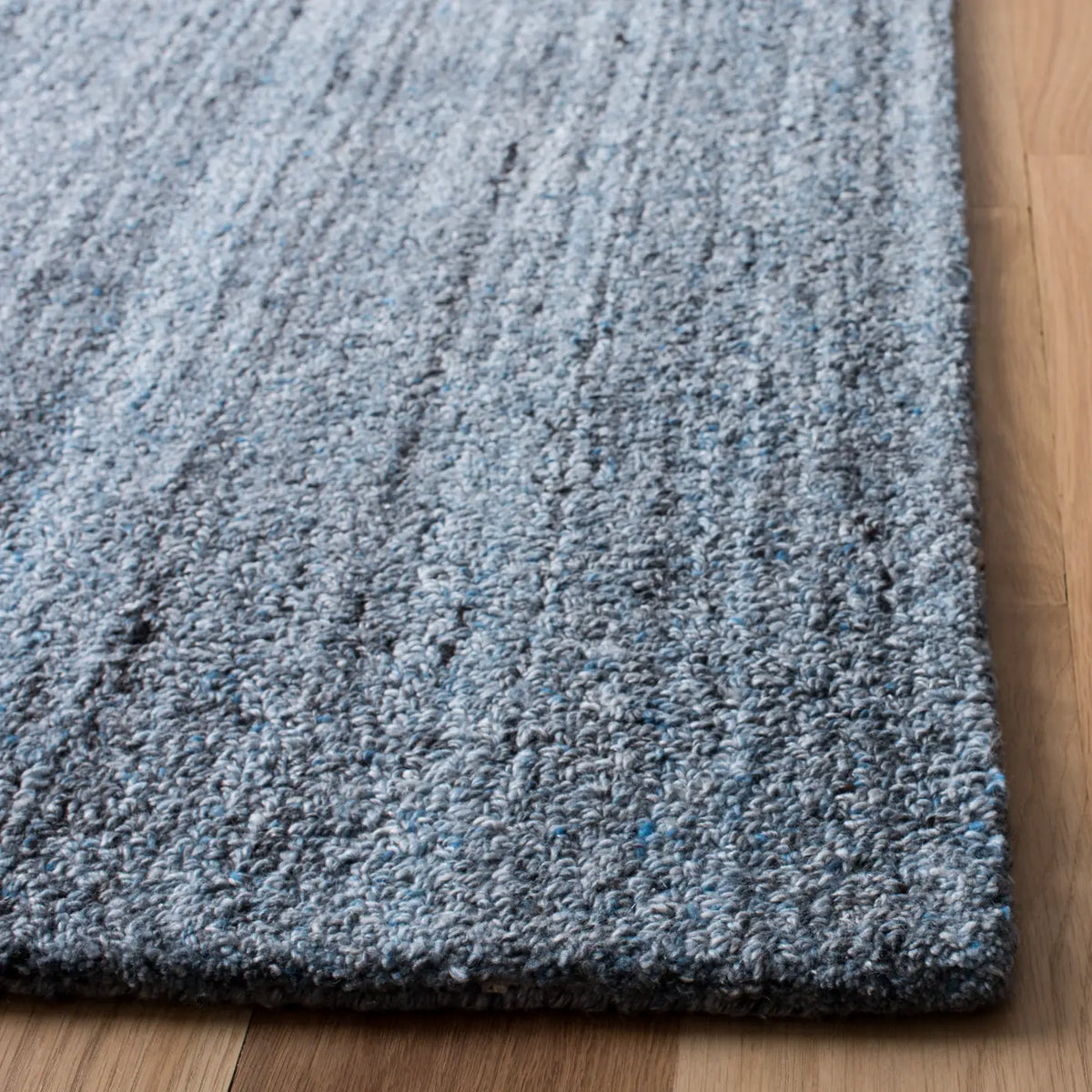 Safavieh Abstract 4'-0" x 6'-0" Rug in Grey