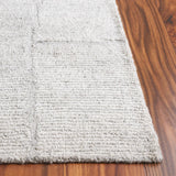 Safavieh Renewal 4'-0" x 6'-0" Rug in Light Grey