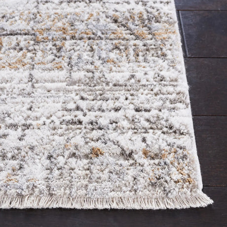 Safavieh Princeton 4'-0" x 6'-0" Rug in Ivory / Grey