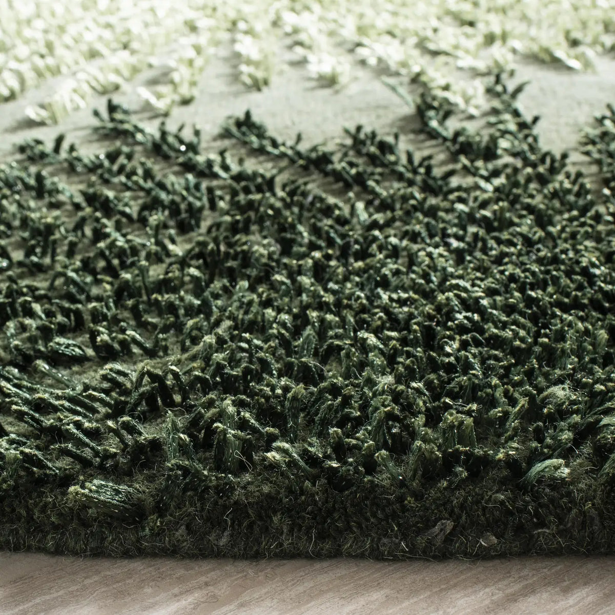 Safavieh Soho 6'-0" x 6'-0" Rug in Green / Multi