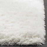 Safavieh Polar Shag 4'-0" x 6'-0" Rug in White