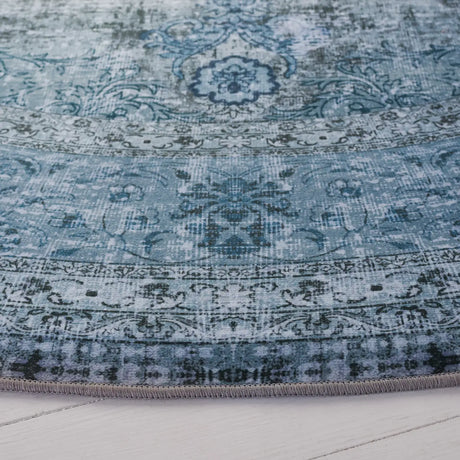 Safavieh Tucson 6'-0" x 6'-0" Rug in Green / Green