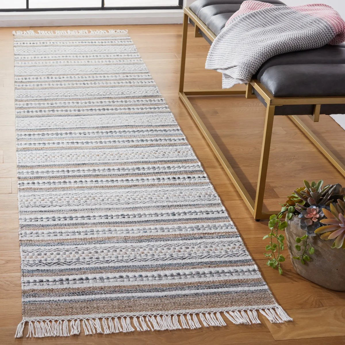 Safavieh Striped Kilim 2'-3" x 9'-0" Rug in Grey / Ivory