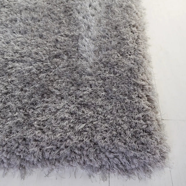 Safavieh Luxe Shag 4'-0" x 6'-0" Rug in Grey