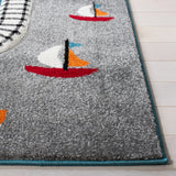 Safavieh Carousel Kids 100 4'-0" x 6'-0" Rug in Turquoise / Ivory