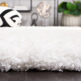 Safavieh Express Shag 4'-0" x 6'-0" Rug in Ivory