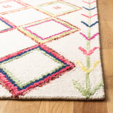 Safavieh Bellagio 4'-0" x 6'-0" Rug in Ivory / Multi