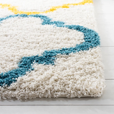 Safavieh Sgk-Shag Kids 4'-0" x 6'-0" Rug in Ivory / Multi