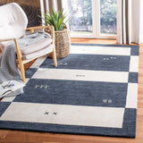 Safavieh Himalaya 4'-0" x 6'-0" Rug in Cream