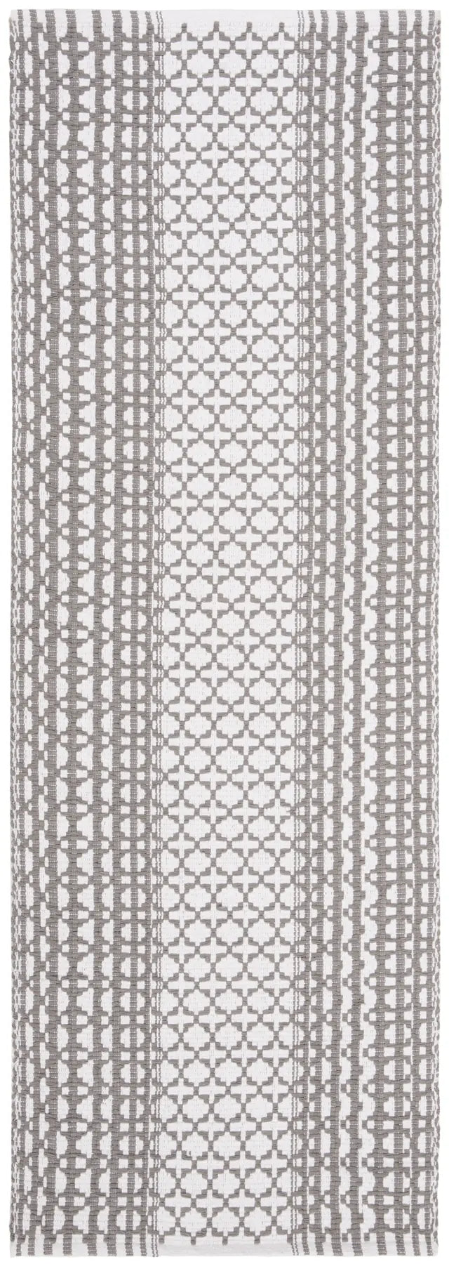 Safavieh Montauk 2'-3" x 7'-0" Rug in Grey / Ivory