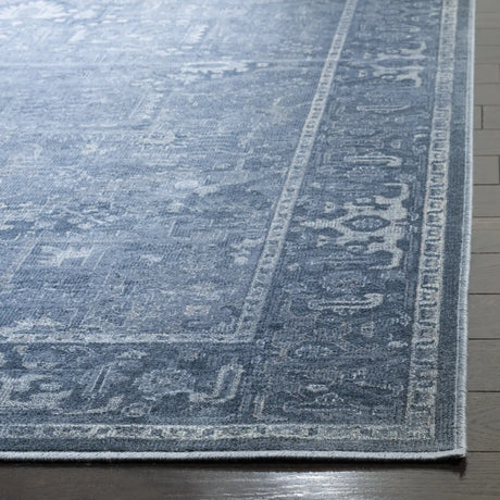 Safavieh Vintage 5'-3" x 7'-6" Rug in Blue