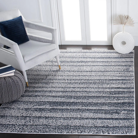 Safavieh Carnegie 4'-0" x 6'-0" Rug in Grey / Navy
