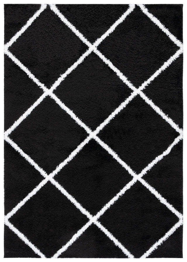 Safavieh Tahoe Shag 4'-0" x 6'-0" Rug in Black / White