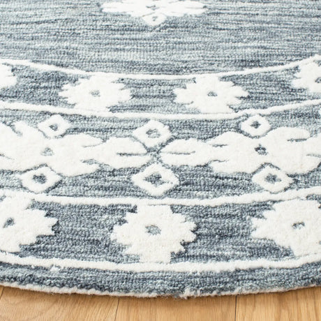 Safavieh Aspen 7'-0" x 7'-0" Rug in Dark Grey / Ivory