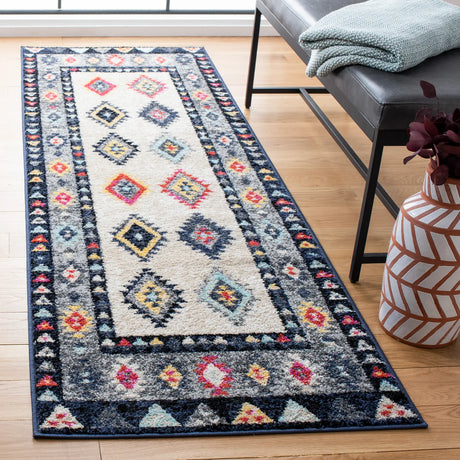 Safavieh Adirondack 2'-6" x 8'-0" Rug in Ivory / Grey