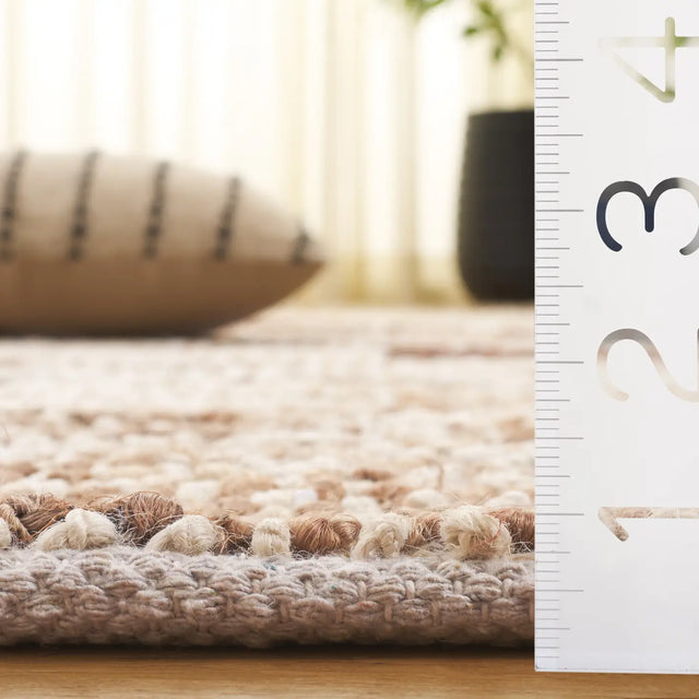 Safavieh Natural Fiber Couture 4'-0" x 6'-0" Rug in Beige / Brown