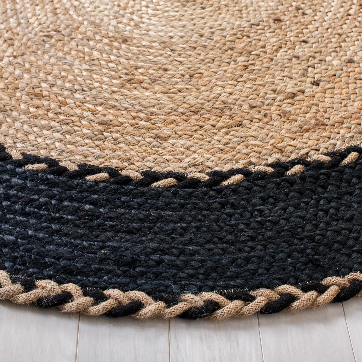 Safavieh Natural Fiber 3'-0" x 5'-0" Rug in Natural / Black